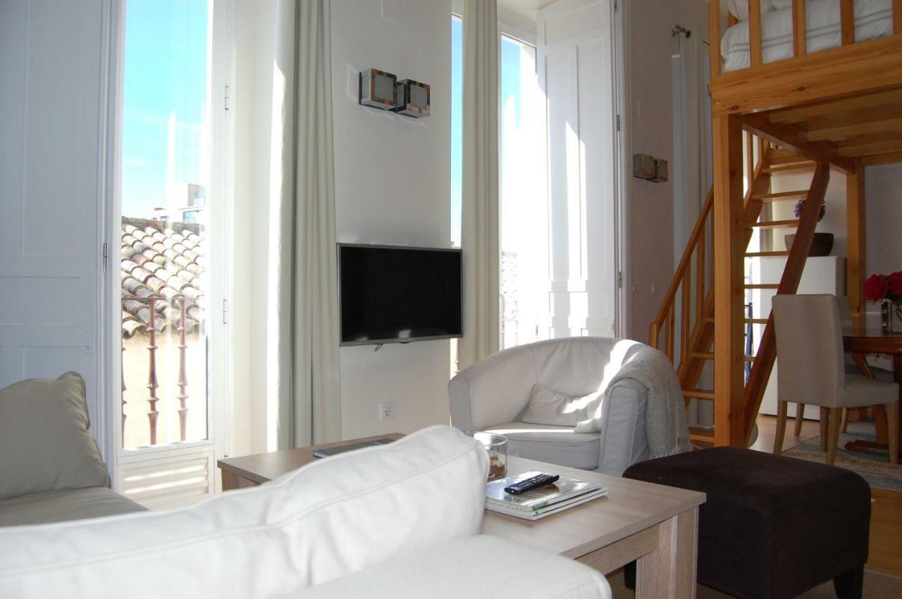 Coqueto Apartmento Centro - San Julian Севиля Екстериор снимка